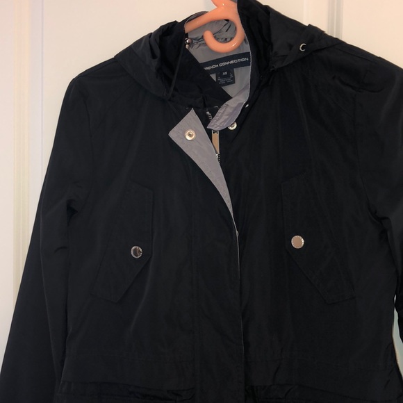 Cute Black and Grey Anorak Jacket - Picture 3 of 16